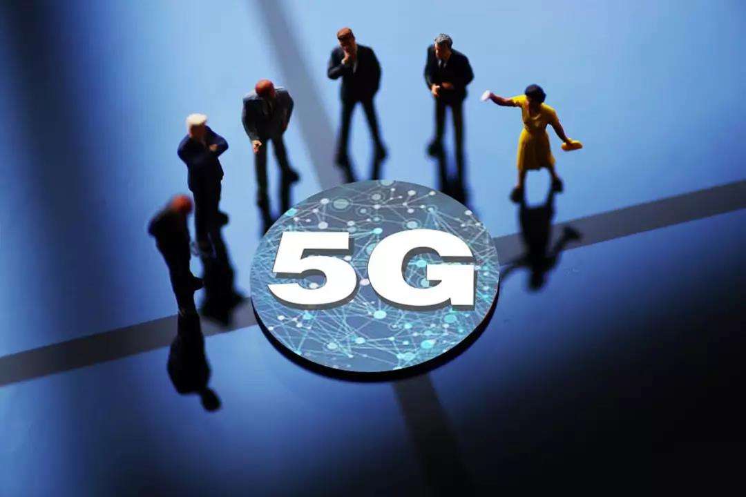 运营商共建5G基站，在下一盘万亿投资的大棋