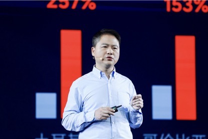 MIDC2020小米开发者大会 公布最新伸缩式大光圈镜头技术