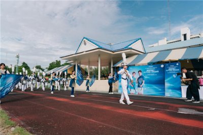 海尔泰国联合体育教育部发起青少年羽毛球赛